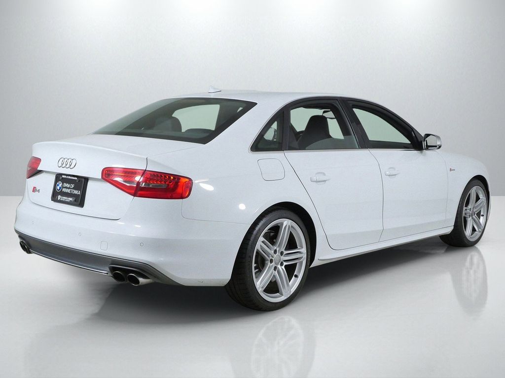 Thumbnail: 2015 Audi S4 - 10