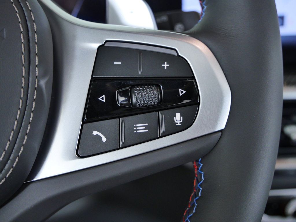 Thumbnail: 2026 BMW X5 - 41