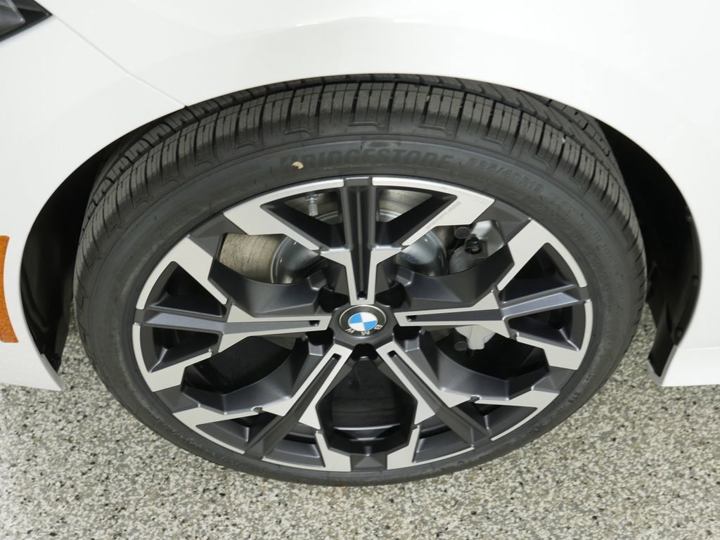 Thumbnail: 2025 BMW 3 Series - 20