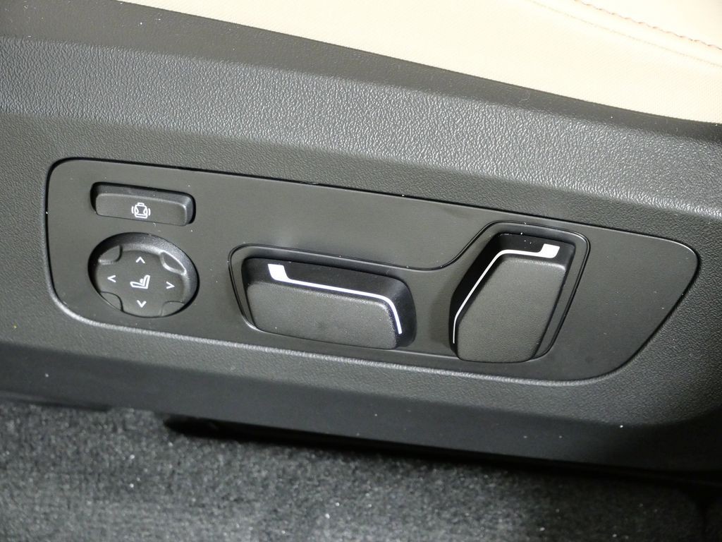 Thumbnail: 2026 BMW X3 - 36