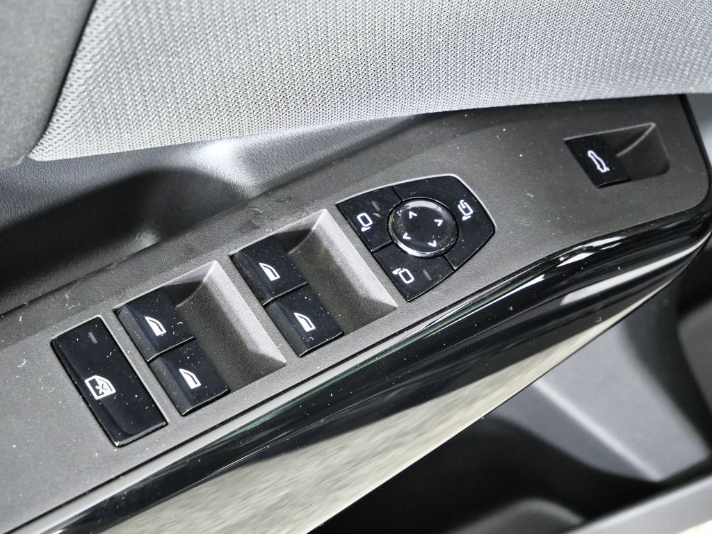 Thumbnail: 2026 BMW X3 - 36