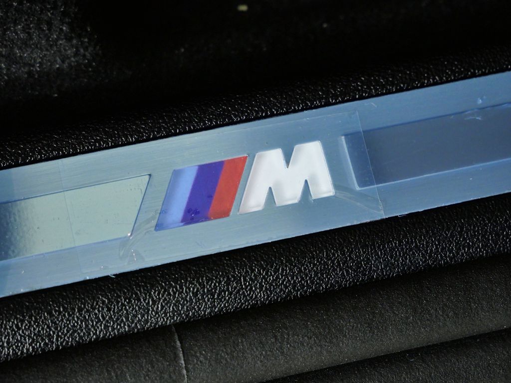 Thumbnail: 2026 BMW X7 - 23