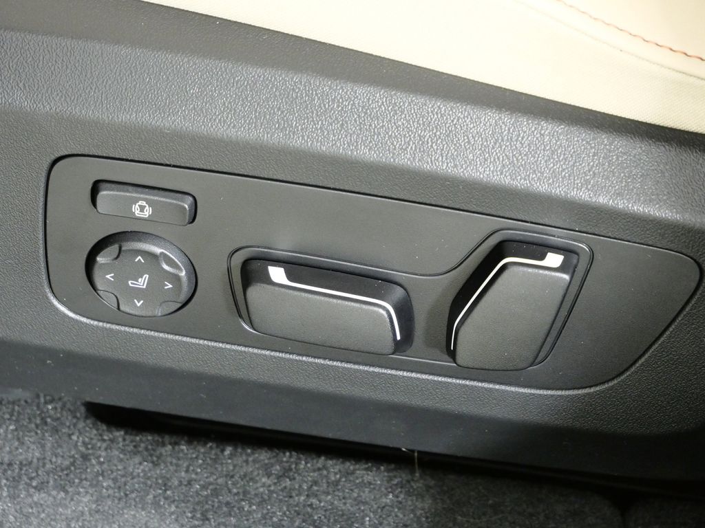 Thumbnail: 2026 BMW X3 - 39