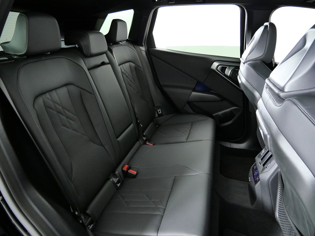 Thumbnail: 2026 BMW X3 - 27