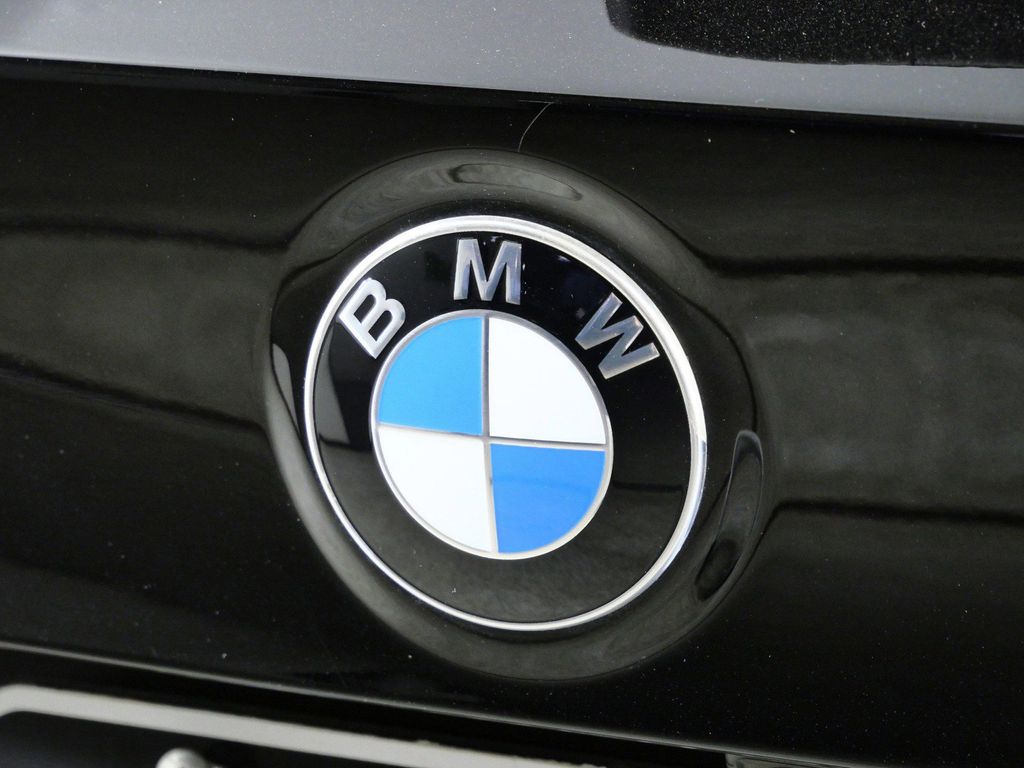 Thumbnail: 2022 BMW X3 - 11
