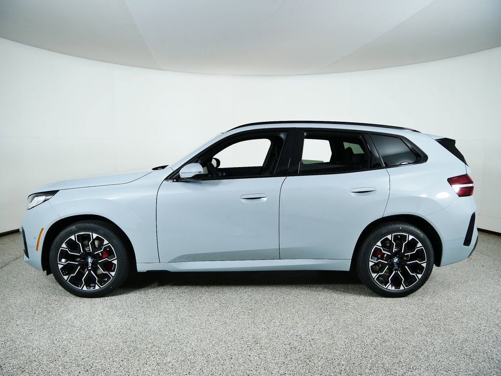 Thumbnail: 2026 BMW X3 - 16