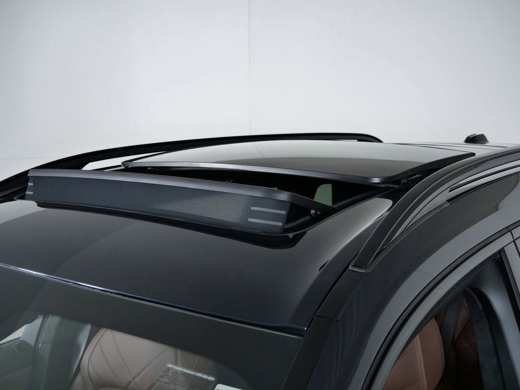 Thumbnail: 2026 BMW X7 - 19