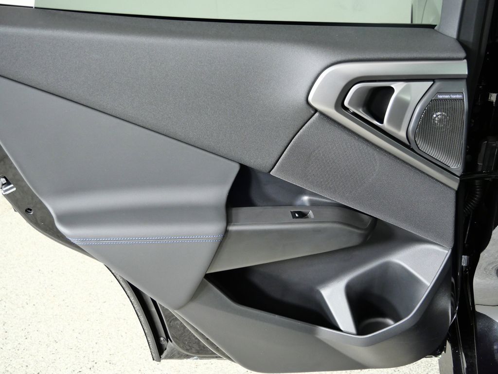 Thumbnail: 2026 BMW X3 - 31