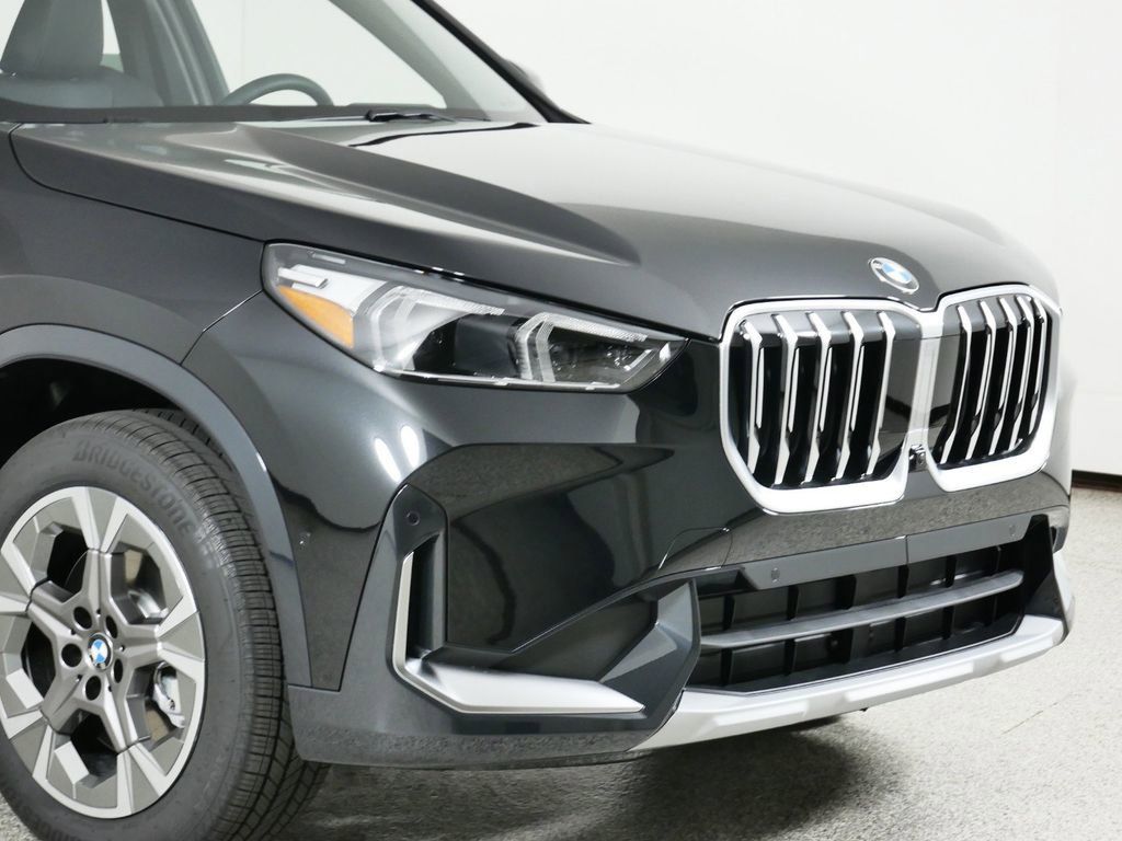 Thumbnail: 2025 BMW X1 - 5