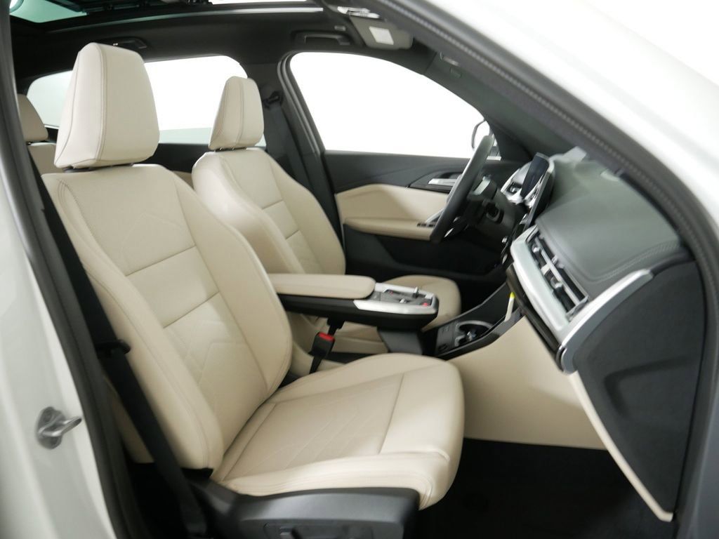 Thumbnail: 2025 BMW X1 - 23