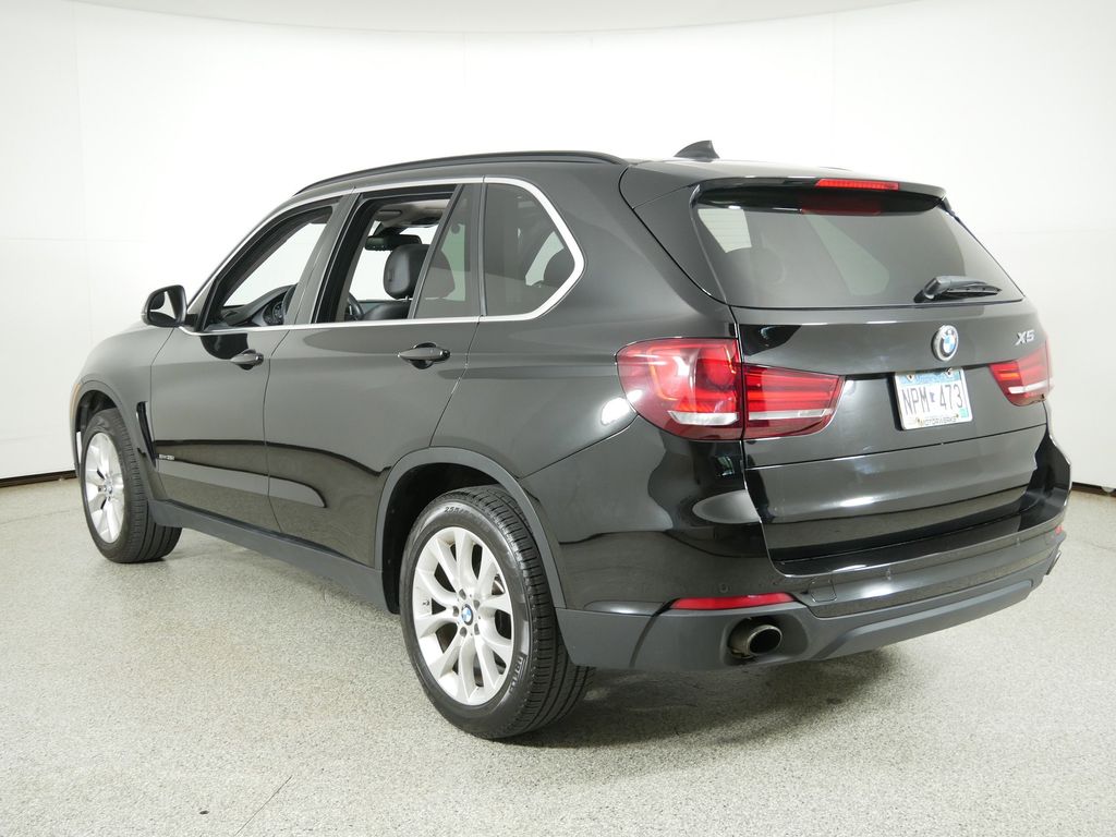 Thumbnail: 2016 BMW X5 - 13