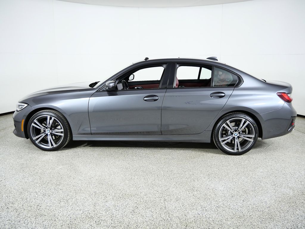 Thumbnail: 2022 BMW 3 Series - 16