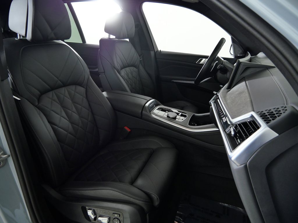 Thumbnail: 2024 BMW X5 - 26