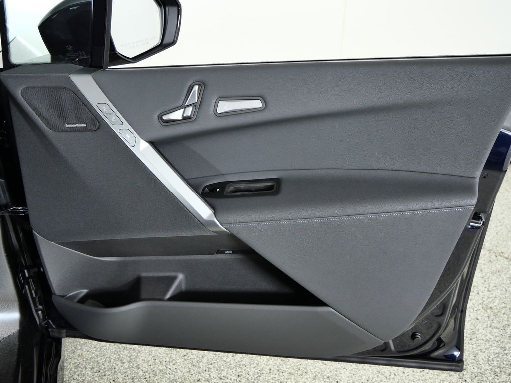 Thumbnail: 2026 BMW iX - 20