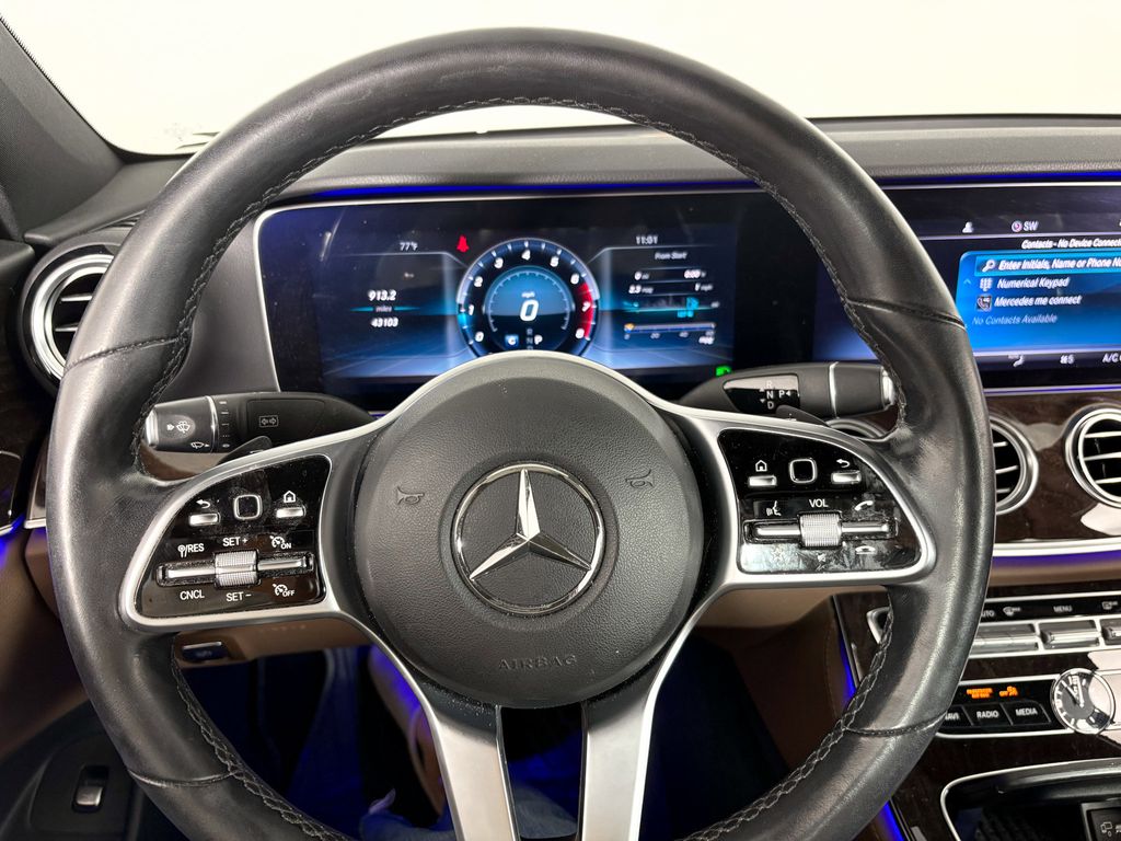 Thumbnail: 2019 Mercedes-Benz E-Class - 8