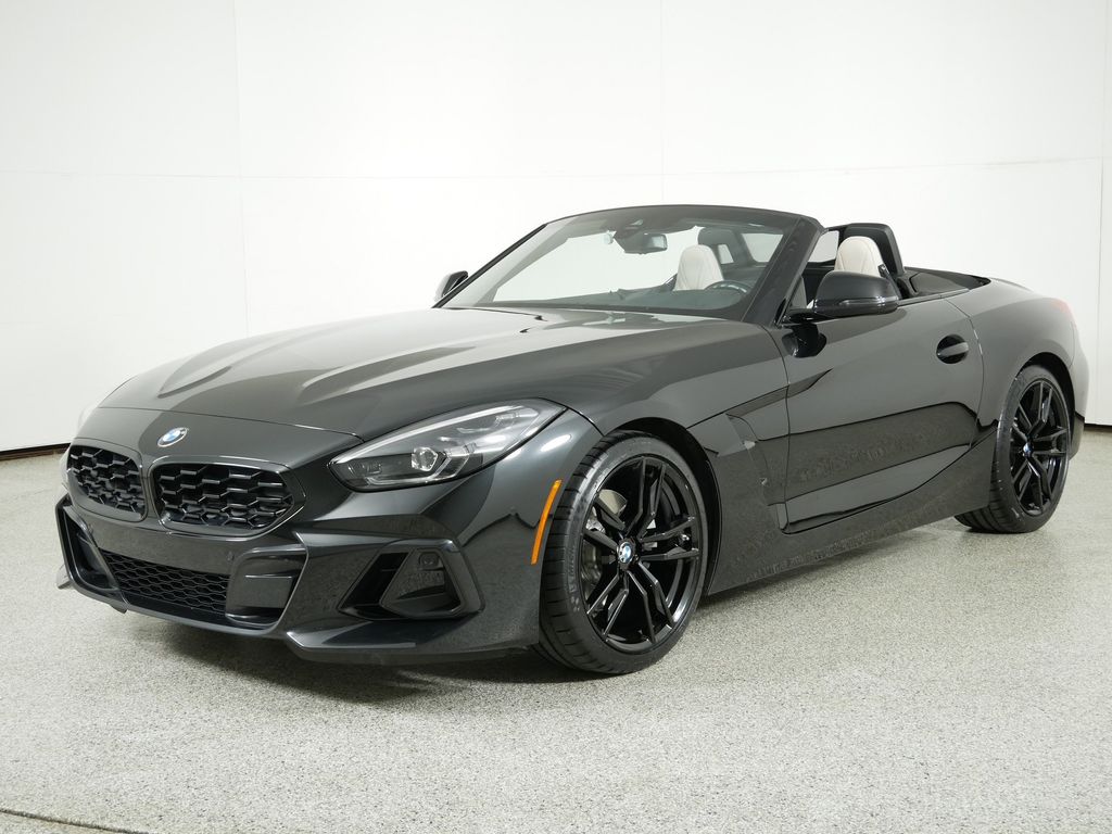 2023 BMW Z4 sDrive30i Hero Image