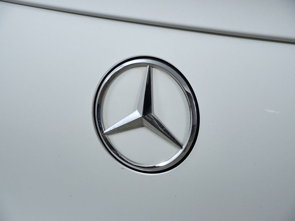 Thumbnail: 2019 Mercedes-Benz GLC - 12