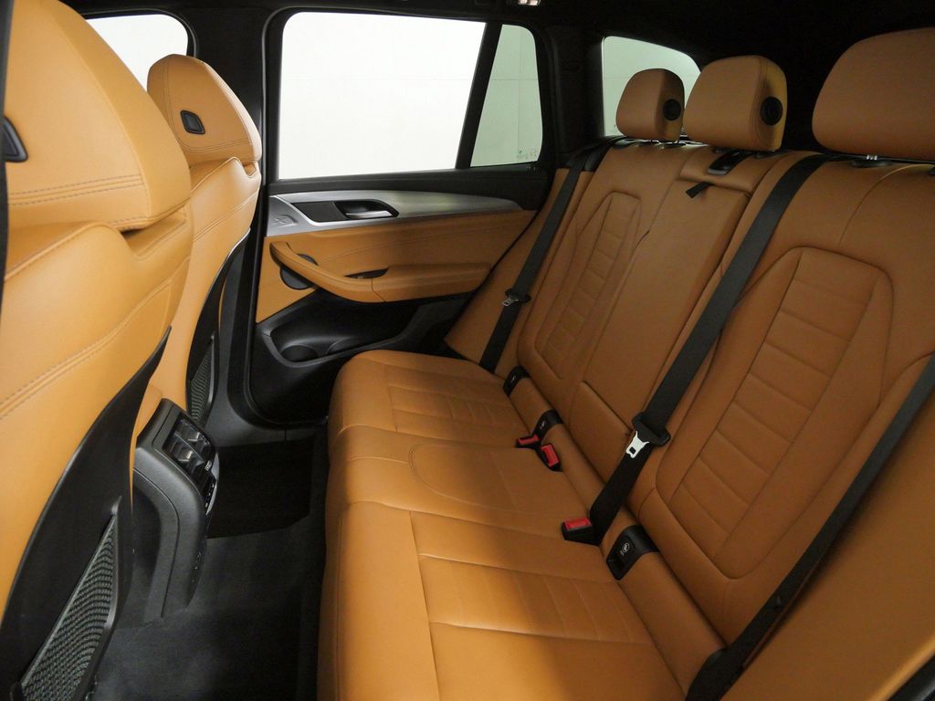 Thumbnail: 2020 BMW X3 - 32