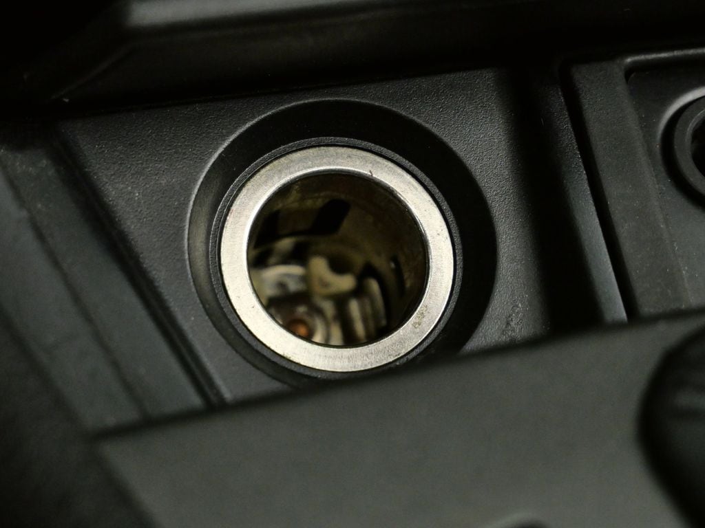 Thumbnail: 2004 BMW M3 - 46