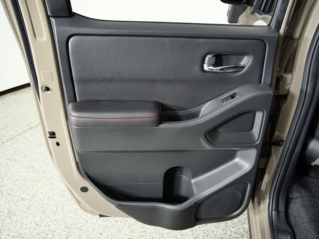 Thumbnail: 2023 Nissan Frontier - 28