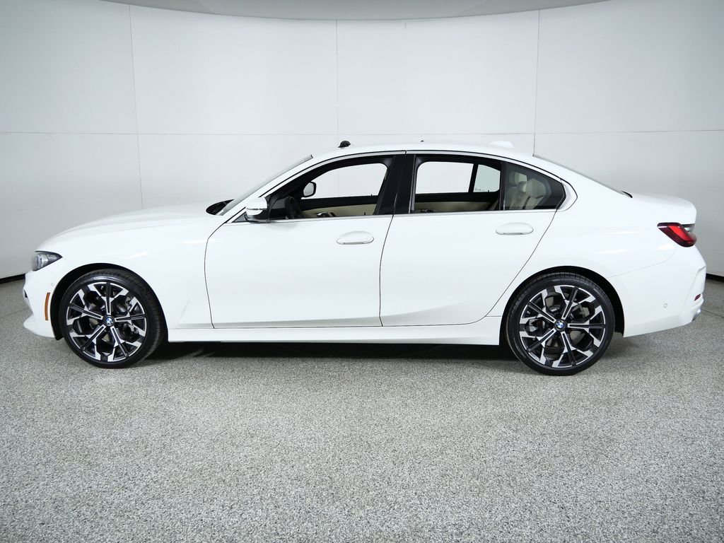 Thumbnail: 2025 BMW 3 Series - 18