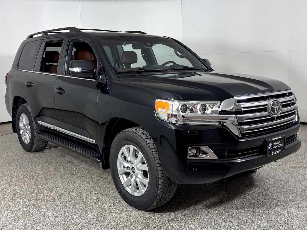 Thumbnail: 2017 Toyota Land Cruiser - 4