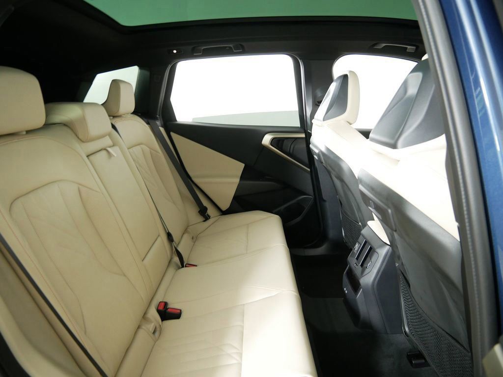 Thumbnail: 2025 BMW X3 - 25
