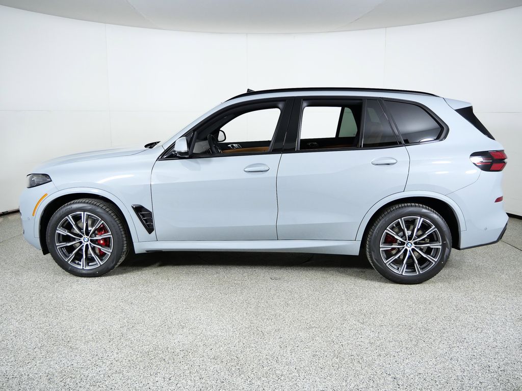 Thumbnail: 2026 BMW X5 - 15