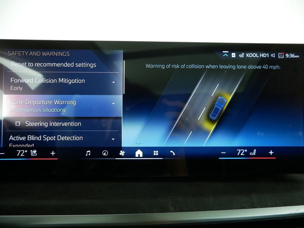 Thumbnail: 2026 BMW X7 - 45