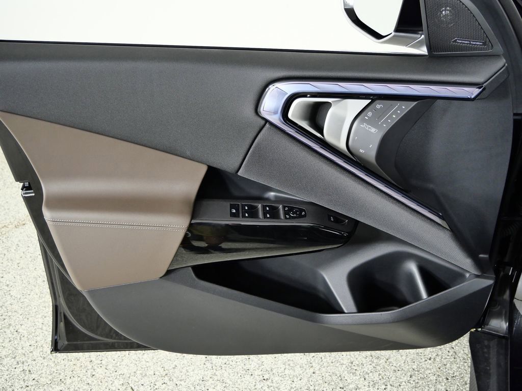 Thumbnail: 2026 BMW X3 - 34