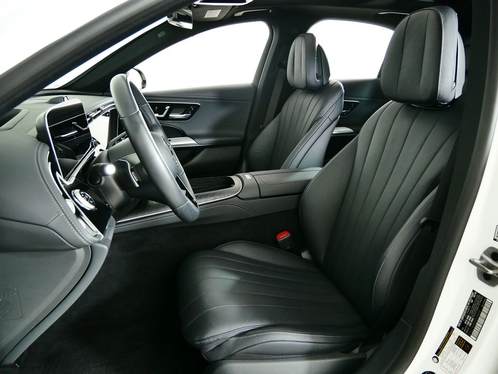 Thumbnail: 2024 Mercedes-Benz E-Class - 31