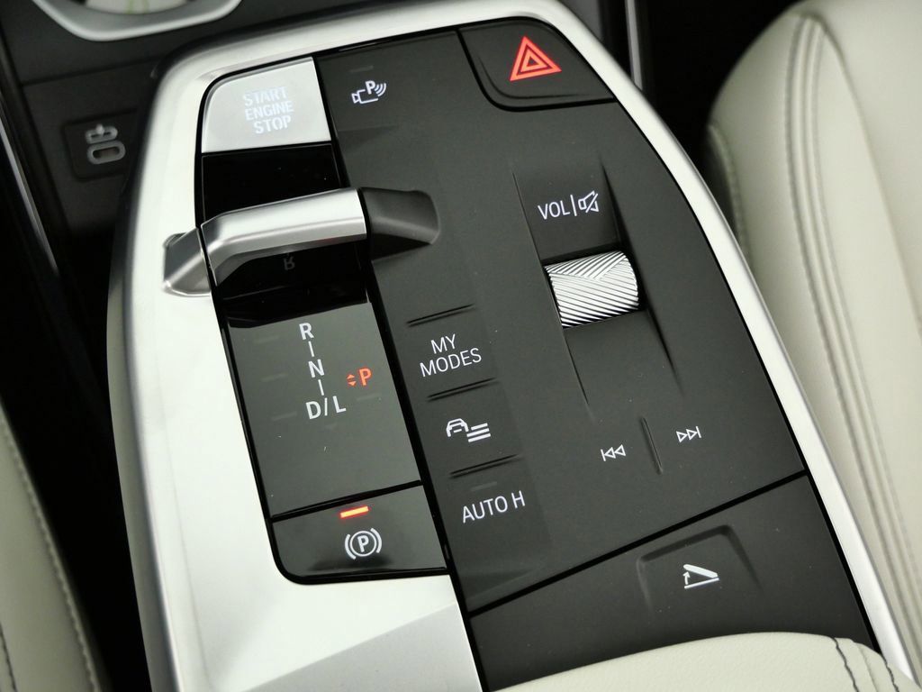 Thumbnail: 2026 BMW X1 - 50