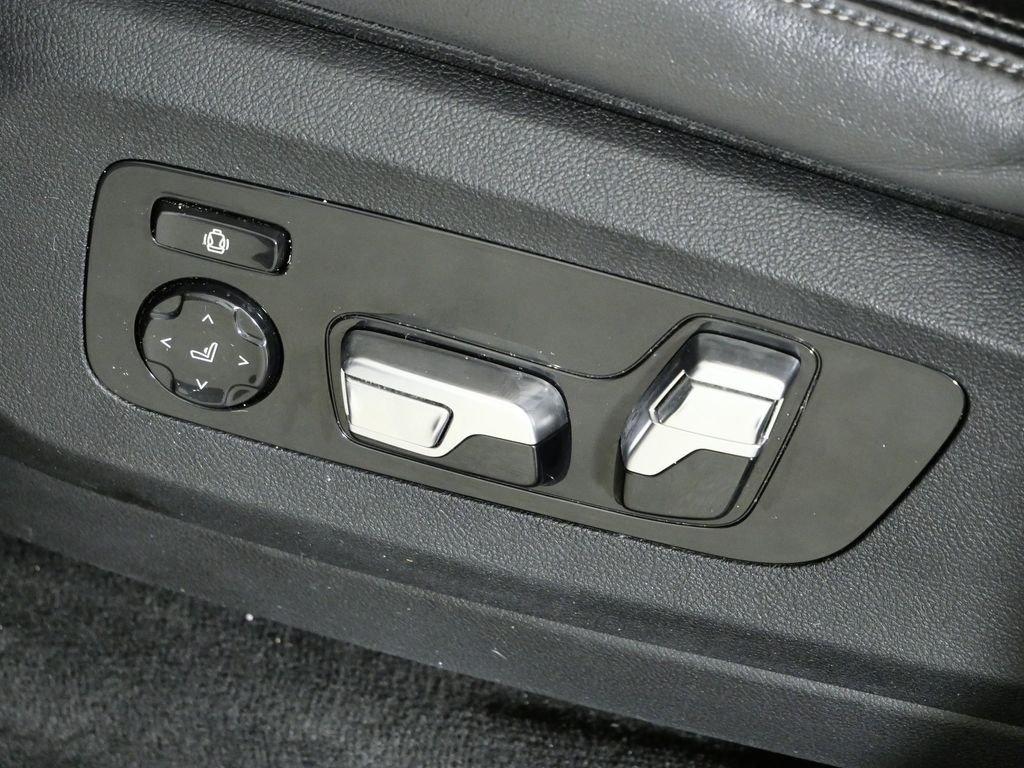 Thumbnail: 2019 BMW X5 - 39