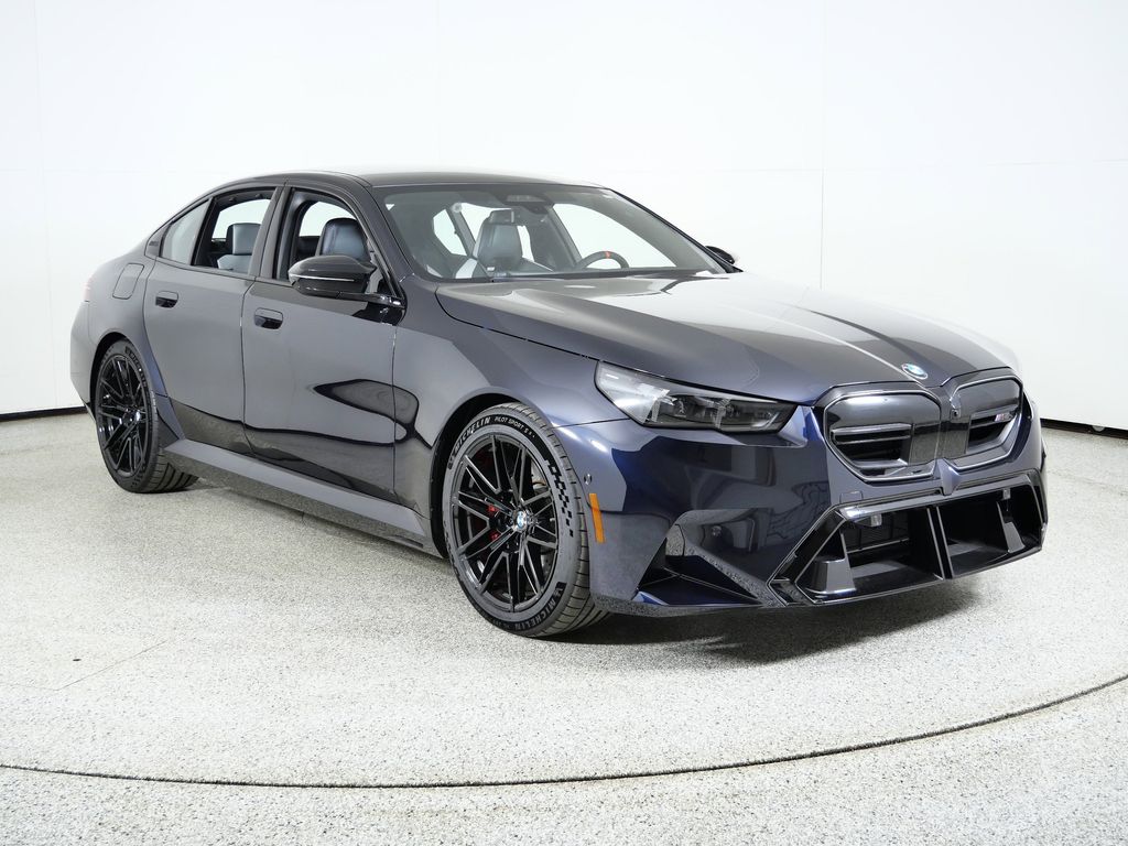 Thumbnail: 2026 BMW M5 - 7