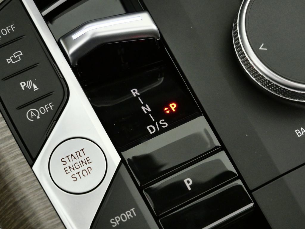 Thumbnail: 2026 BMW 3 Series - 48