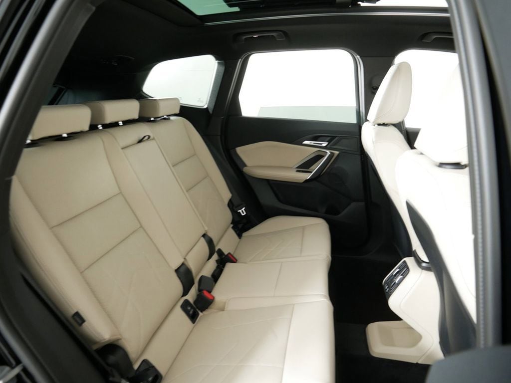 Thumbnail: 2025 BMW X1 - 26