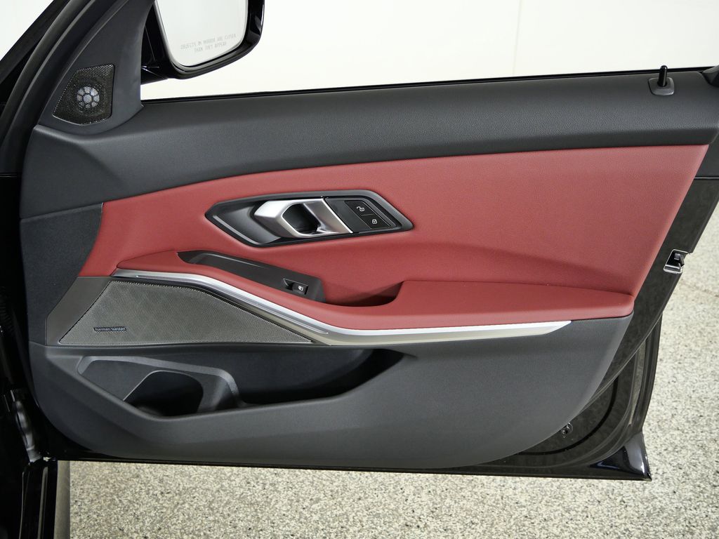 Thumbnail: 2026 BMW 3 Series - 19