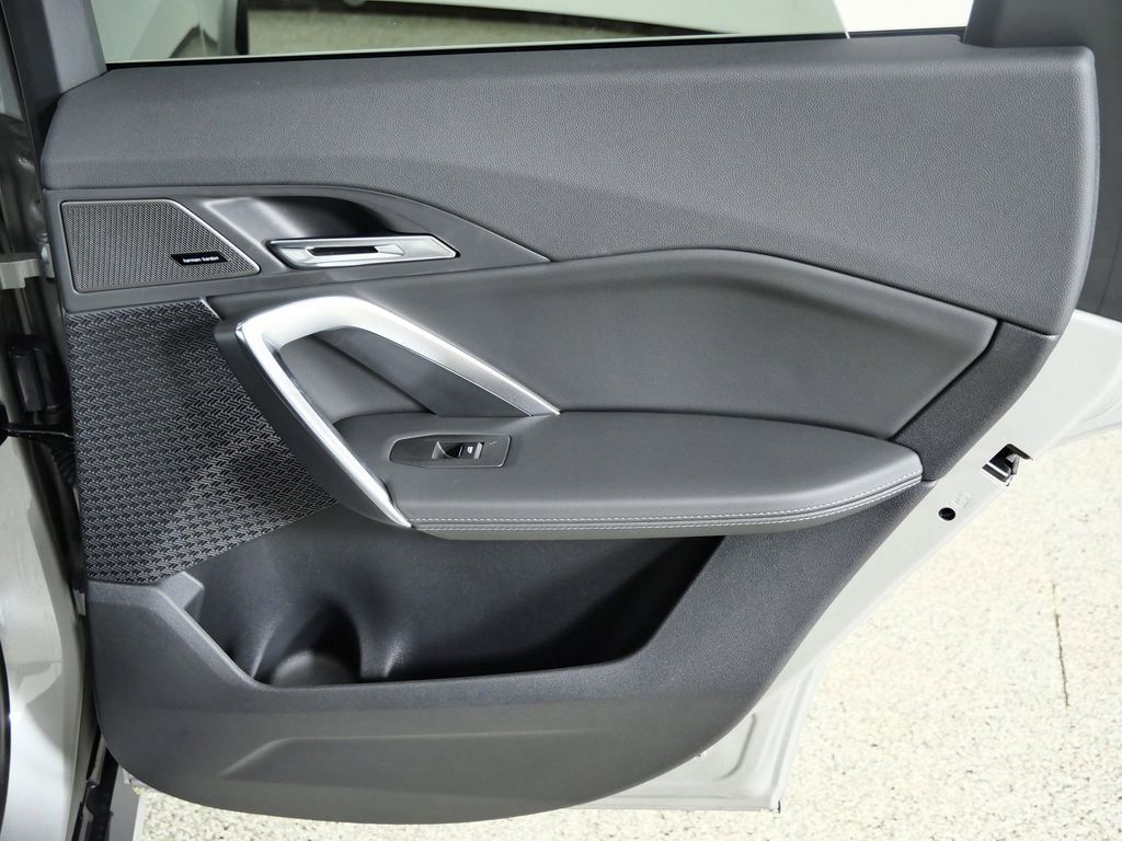 Thumbnail: 2026 BMW X1 - 25