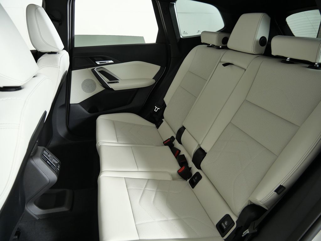 Thumbnail: 2026 BMW X1 - 30