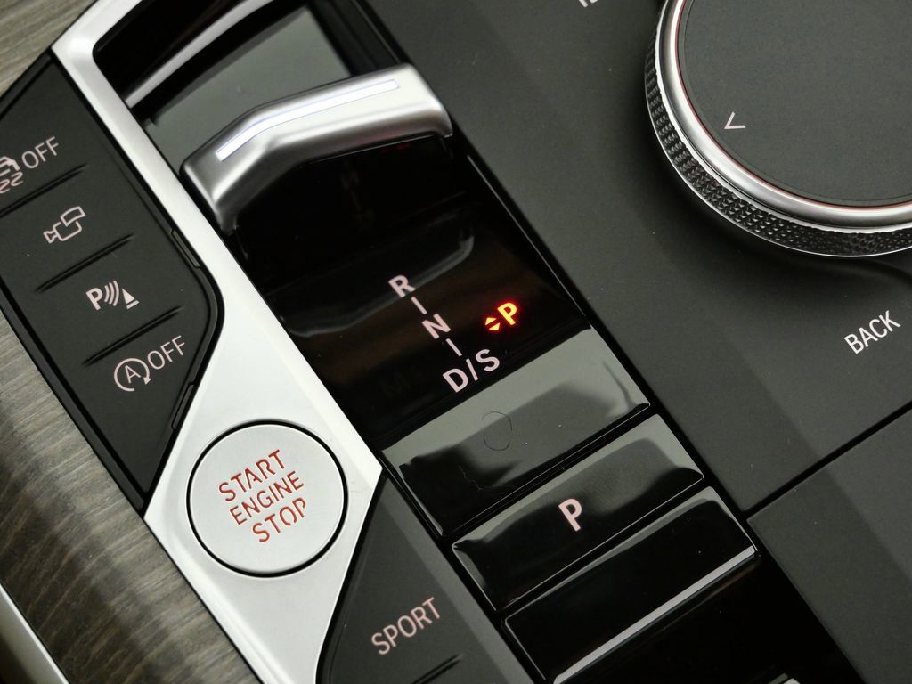 Thumbnail: 2026 BMW 3 Series - 48