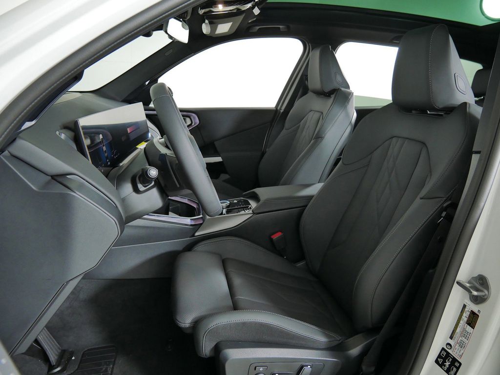 Thumbnail: 2026 BMW X3 - 33