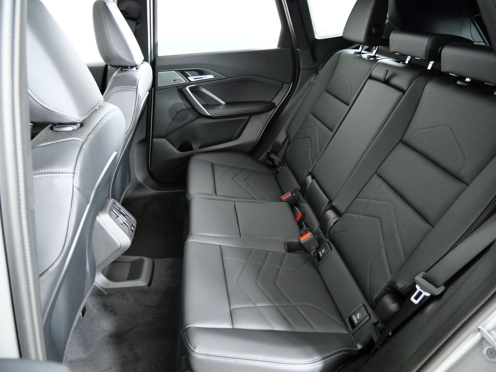 Thumbnail: 2026 BMW X1 - 30