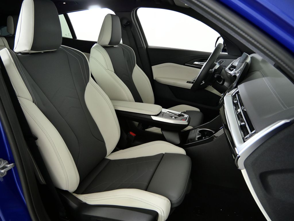 Thumbnail: 2026 BMW X2 - 22