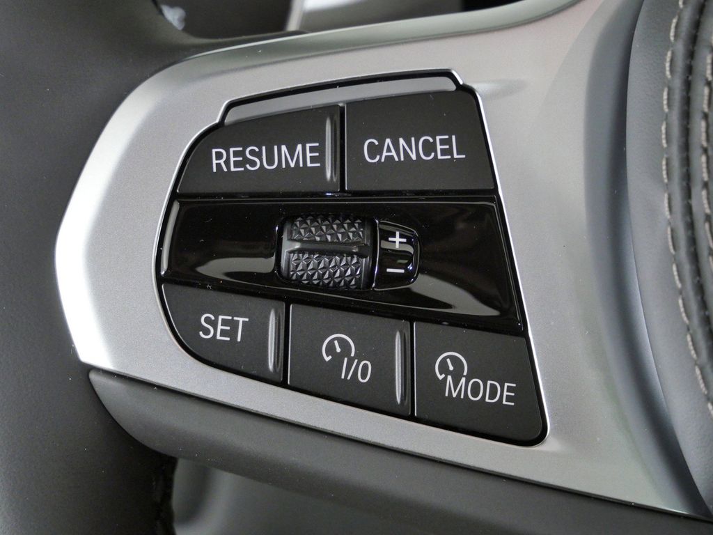 Thumbnail: 2026 BMW X5 - 41