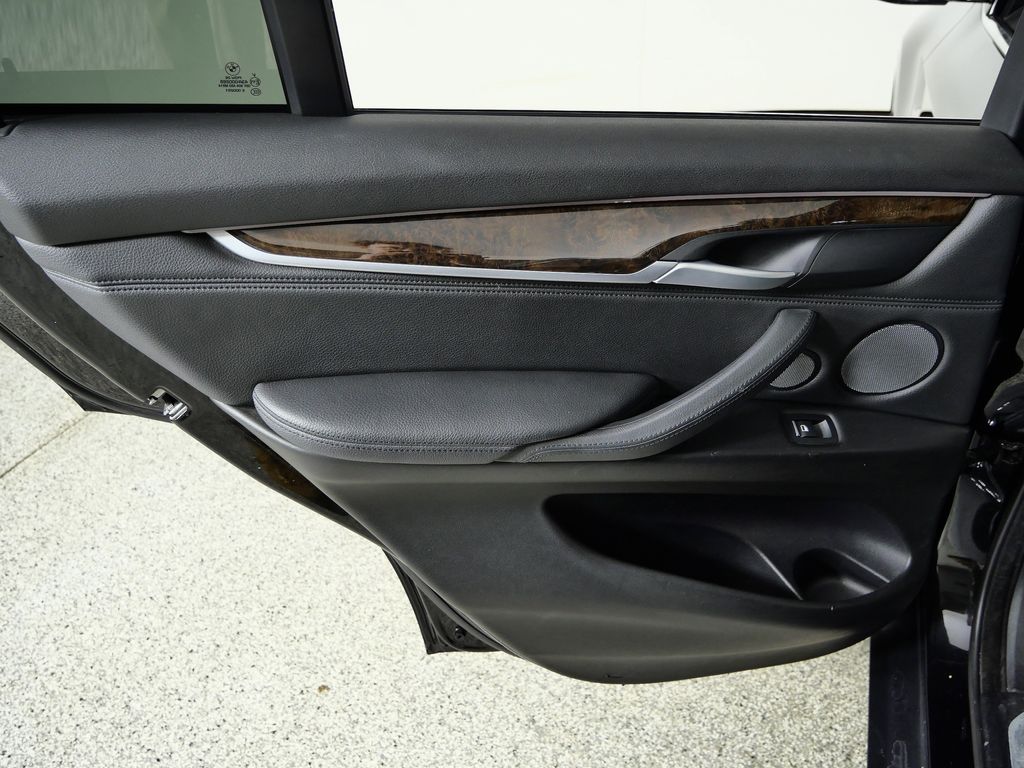 Thumbnail: 2016 BMW X5 - 29