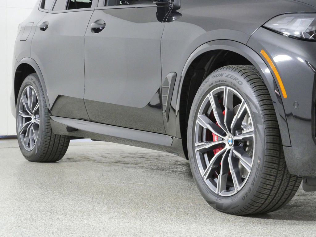Thumbnail: 2026 BMW X5 - 6