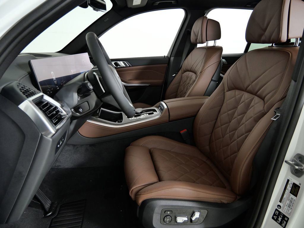 Thumbnail: 2026 BMW X5 - 37
