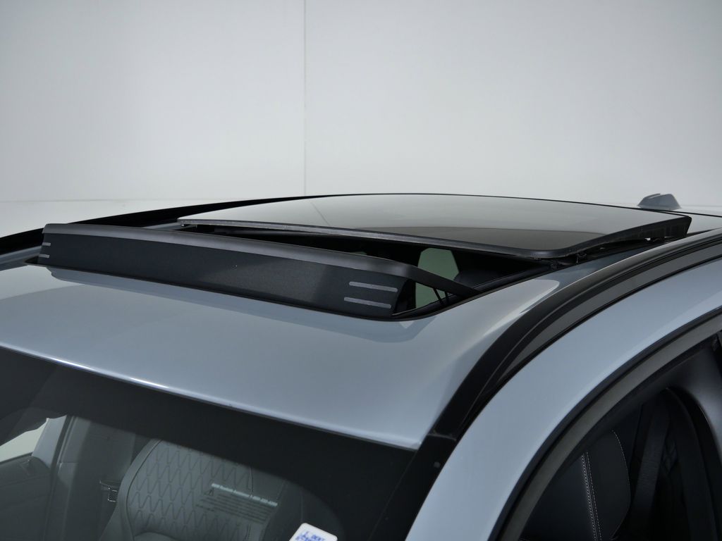 Thumbnail: 2025 BMW X5 - 22