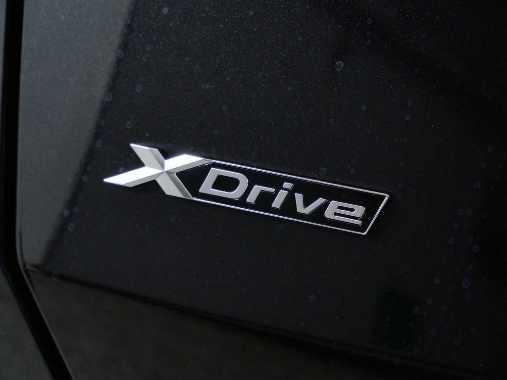 Thumbnail: 2026 BMW X3 - 14
