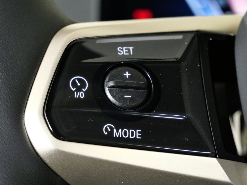 Thumbnail: 2026 BMW iX - 39